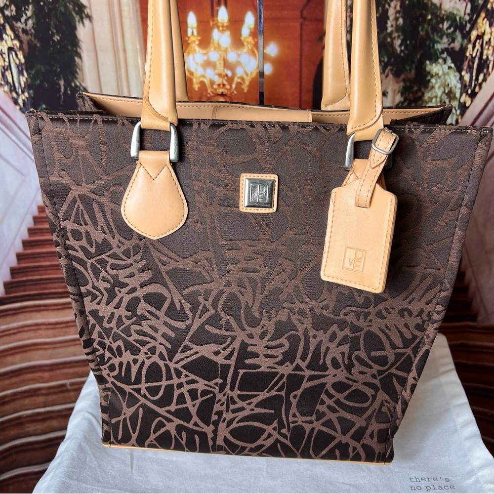 Diane Von Furstenberg Vase Tote Bag, fully lined and spacious, excellent, rare - Picture 14 of 14